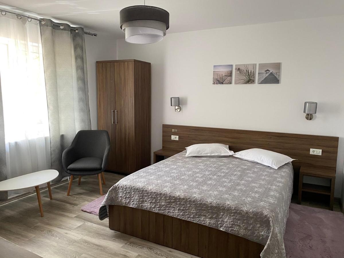 Casa Lui Mamaia Hotel Constanţa Esterno foto