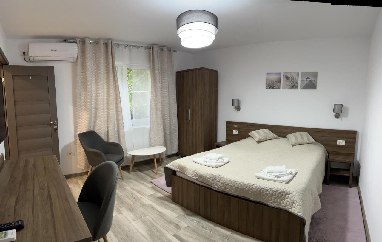 Casa Lui Mamaia Hotel Constanţa Esterno foto