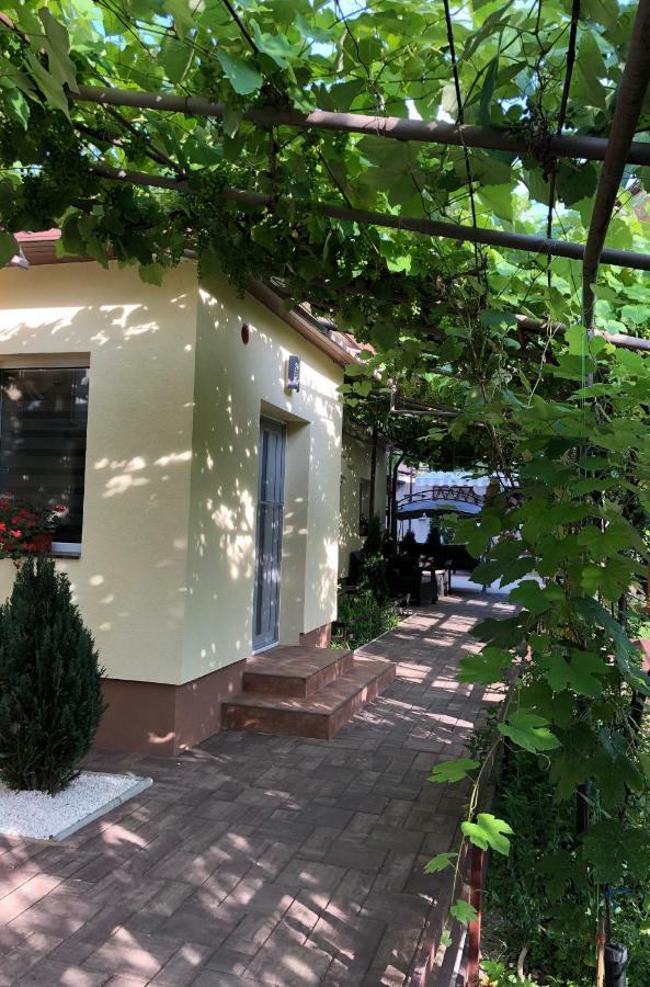 Casa Lui Mamaia Hotel Constanţa Esterno foto